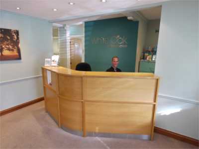 Reception desk 1